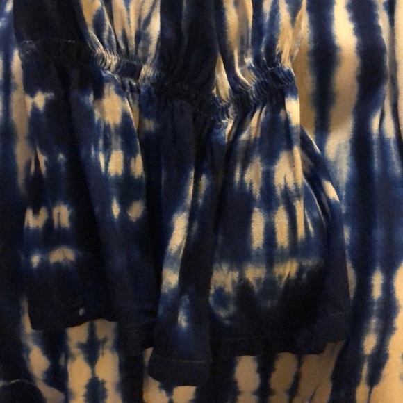 Cute cool tie dye M dress with sequin trim.size - Picture 6 of 6